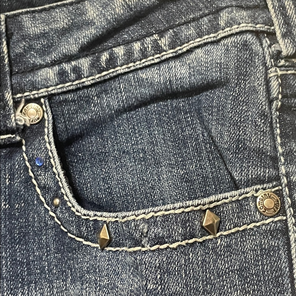Cowgirl Tuff Women's Blue Victory Denim Jeans. Good Condition. Size 30. - Picture 5 of 15
